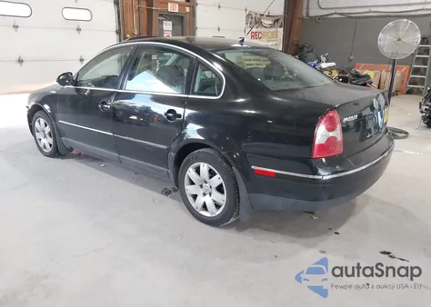 2005 Volkswagen Passat Gls 1.8T from USA, damaged, VIN WVWAD63B85E085916